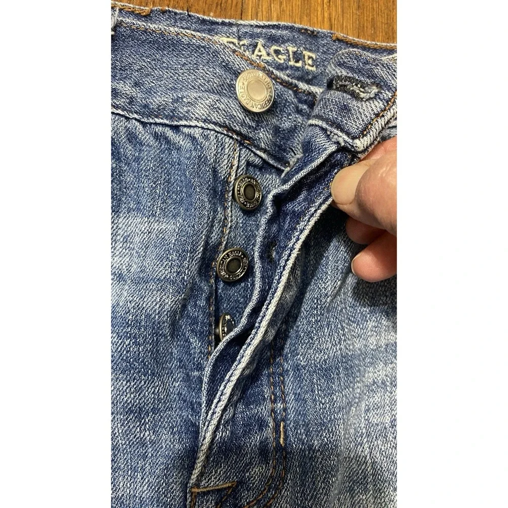 American Eagle Outfitters Denim Mini Skirt Sz 6 Distressed Cowgirl BOHO‎ Raw Hem